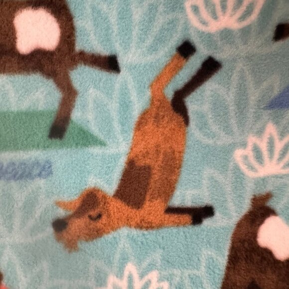 2+ yards Anti-Pill Plush Fleece Yoga Goats Om Peace Breath Blue - Picture 6 of 7